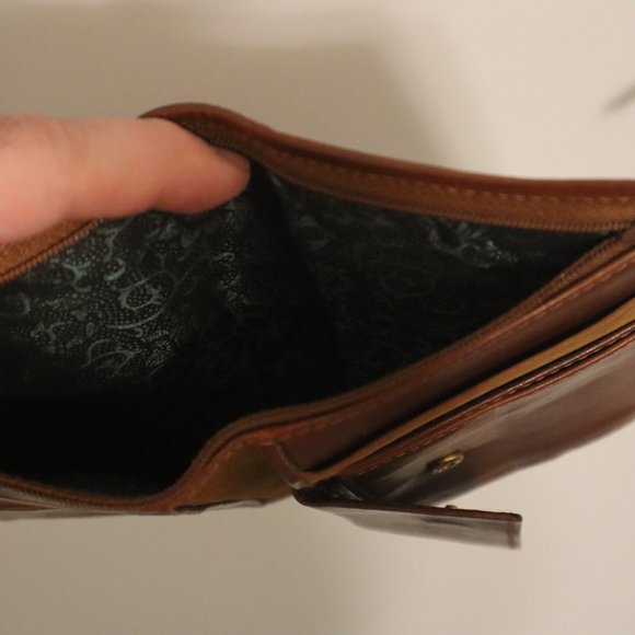 Andrea Saccardi Wallet 7 5/16" x 4 7/16" - Picture 3 of 8